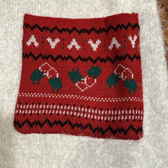 Women’s Christmas Outfit XL Tank Top and L Skirt Set Soft Fuzzy No Boundaries - Picture 6 of 16